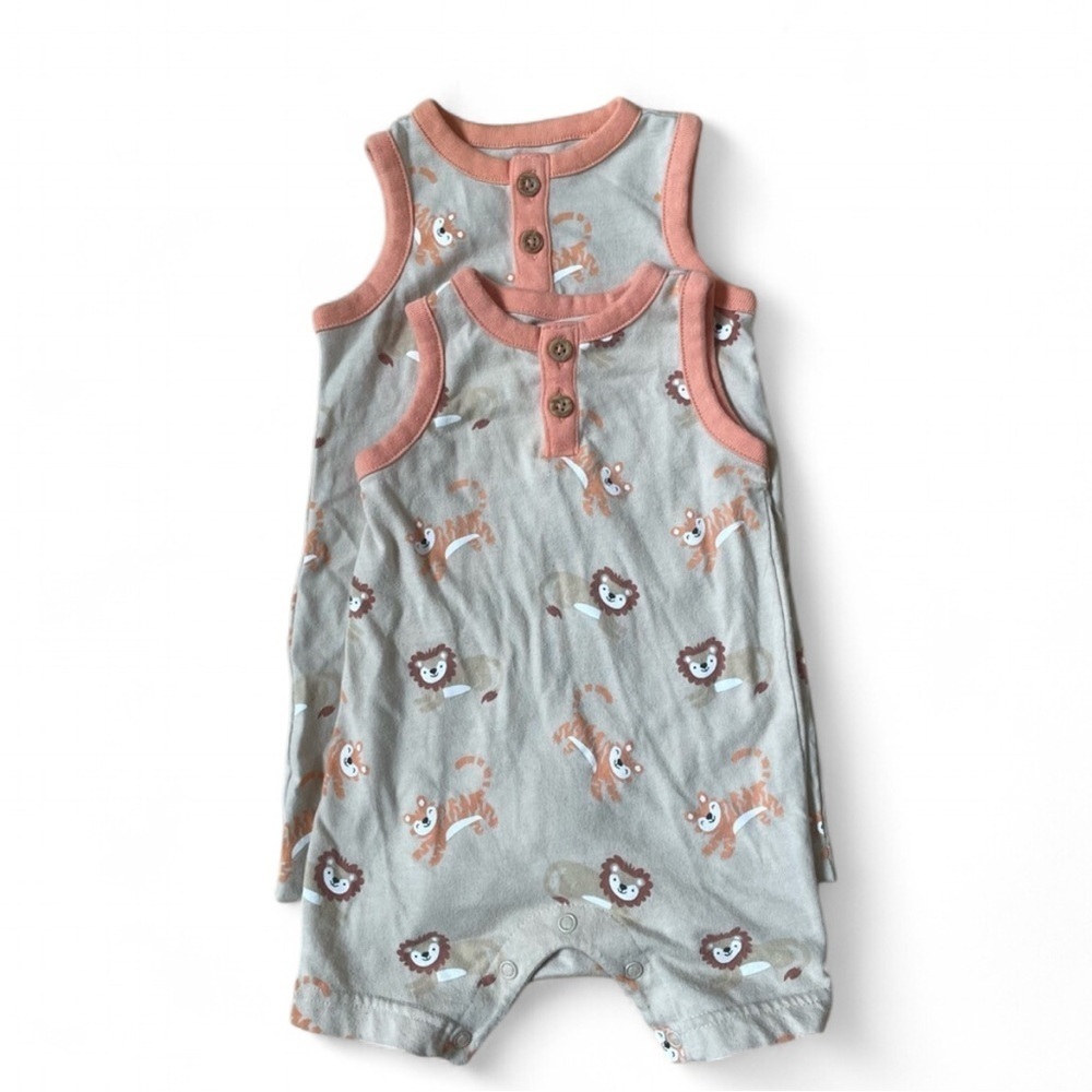 🧸Garanimals Two Set sleeveless Onesie shorts Lions and Tigers